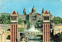 ESPAGNE - Barcelona - Vue Sur L'entrée De L'exposition Et Palais National Dans Le Fond - Fontaine - Carte Postale - Barcelona