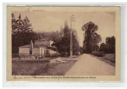 17 MARSAIS LA MAIRIE ET LE MONUMENT AUX ENFANTS MORTS POUR LA PATRIE EDIT BERVEVIN - Sonstige & Ohne Zuordnung