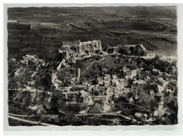 13 LES BAUX DE PROVENCE VUE AERIENNE LE VILLAGE ET LES RUINES N°138 201 - Les-Baux-de-Provence