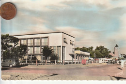 44 - Carte Postale Semi Moderne De  SAINT BREVIN LES PINS    Le Casino Et Le Clocher - Saint-Brevin-les-Pins