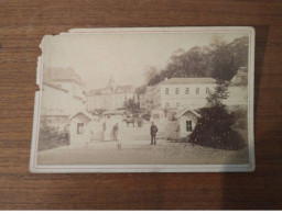 65 BAGNERES DE BIGORRE PLACE DES THERMES PHOTO - Oud (voor 1900)