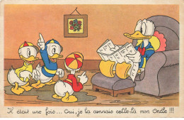 WALT DISNEY #DC51339  DONALD LIT UNE HISTOIRE A SES ENFANTS - Sonstige & Ohne Zuordnung