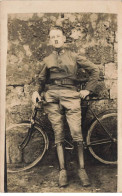 02 SAINT QUENTIN #DC51609  MILITAIRE ET SON VELO CARTE PHOTO - Saint Quentin