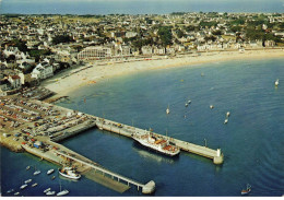 56 QUIBERON AA#DC746 LE PORT VUE SUR LA VILLE BATEAU A QUAI - Quiberon