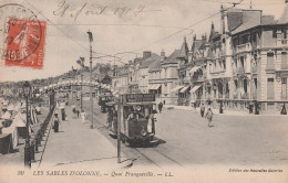 85 LES SABLES D'OLONNE   Quai Franqueville.  SUP    PLAN   1917 ... Avec Tram En 1er Plan          RARE - Sables D'Olonne