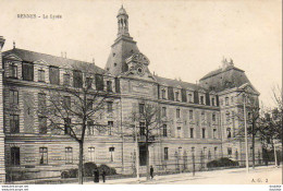 D35  RENNES  Le Lycée  ..... - Rennes