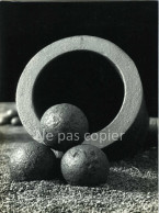 BOMBARDE Vers 1970 Canon Boulets Grande Photo 22,3 X 16,4 Cm Par REYCKERS - Other & Unclassified