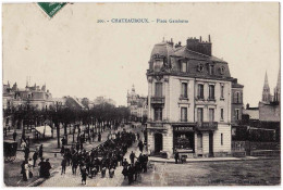 36 - B23010CPA - CHATEAUROUX - Place Gambetta, Défilé  - Magasin La Berrichonne - Bon état - INDRE - Chateauroux