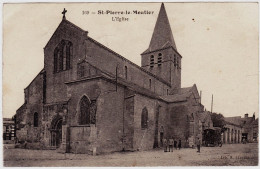 58 - B21099CPA - SAINT PIERRE LE MOUTIER - Eglise - Roulotte De Nomades - Très Bon état - NIEVRE - Saint Pierre Le Moutier