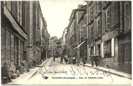 24 - B26020CPA - THIVIERS - Rue Du General LAMY - Quincailler - Très Bon état - DORDOGNE - Thiviers