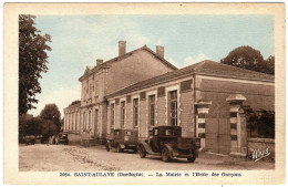 24 - B26000CPA - ST SAINT AULAYE - La Mairie Et L' école Des Garçons - Voitures - Très Bon état - DORDOGNE - Other & Unclassified