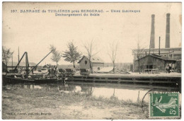 24 - B26079CPA - TUILIERES - Barrage Usine - Déchargement Du Sable - Très Bon état - DORDOGNE - Other & Unclassified