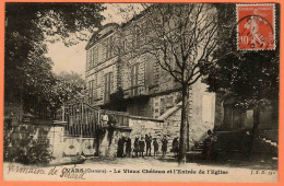 16 - B34241CPA - VARS - Le Vieux Château Et Entrée  Eglise - Très Bon état - CHARENTE - Sonstige & Ohne Zuordnung