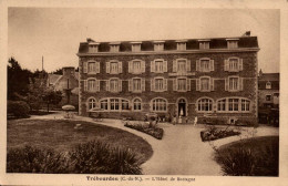 22 , Cpa TREBEURDEN , L'Hotel De Bretagne   (14884.V24) - Trébeurden