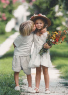 ENFANTS Portrait Vintage Carte Postale CPSM #PBU926.FR - Portraits