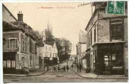 CPA Voyagé Années 1910 * MAINTENON La Rue Du Pont Rouge ( Animée Groupe D'enfants ) Mme Rousseau Editeur - Maintenon