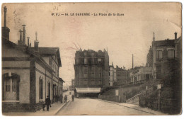 CPA 92 - LA GARENNE COLOMBES (Hauts De Seine) - 64. La Place De La Gare (P.F.) - La Garenne Colombes