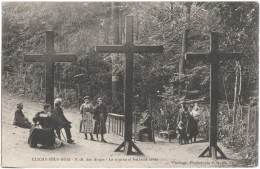 CPA DE CLICHY-SOUS-BOIS  (SEINE SAINT DENIS)  N.-D. DES ANGES. LA SOURCE ET LES TROIS CROIX - Clichy Sous Bois