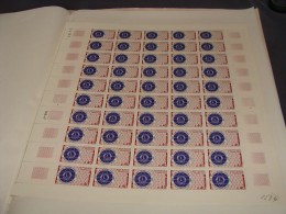 N° 1534 En Feuille  De 50 Timbres  Neufs - Fogli Completi