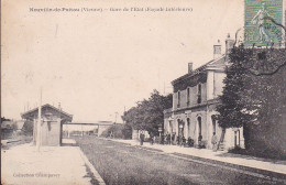 La Gare : Vue Intérieure - Neuville En Poitou