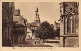 22 , Cpa DINAN , 25 , Place St Sauveur Et Tour De L'Horloge  (14902.V24) - Dinan