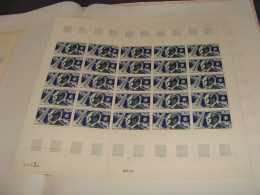 N° 1526 En Feuille  De 25 Timbres  Neufs - Feuilles Complètes