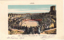 CPA ARLES - LES ARENES - COMBAT DE TAUREAUX - Arles