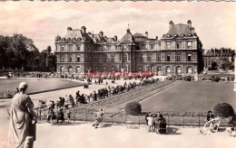 CPSM PARIS - PALAIS DU LUXEMBOURG - Autres Monuments, édifices