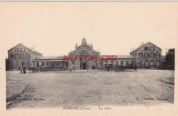 CPA SOISSONS - AISNE - LA GARE - Soissons