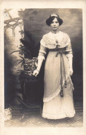 Jeune Dame Début 1900 - Moda