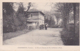 Chasseneuil - La Gare : Vue Extérieure - Autres & Non Classés