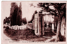 CIVAUX - Entrée Du Cimetière Et Son Entourage De Pierres Tombales - Autres & Non Classés