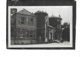 83- LA LONDE DES MAURES- Une Vue Animée Du " CHATEAU LES BORNETTES " En 1943 - La Londe Les Maures