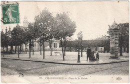 CPA DE VILLEMOMBLE  (SEINE SAINT-DENIS)  PLACE DE LA MAIRIE - Villemomble