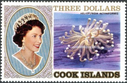 COOK 1981 - Reine Elisabeth II Et Coraux - 3 $ - Cookinseln