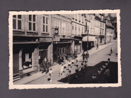 Photo Originale Vintage Snapshot Fete Des Sports Sarrebourg Moselle Défilé Ames Vaillantes 52967 - Places