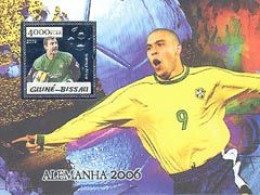 GUINEE BISSAU 2005 - Football Germania 2006 - 1 BF - Fond Argent - Fußball-Europameisterschaft (UEFA)