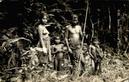 ETHNIQUES ET CULTURES - Carte Postale Photo D'une Famille ( Asie ) - L 152334 - Asien