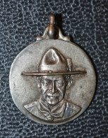 Pendentif Médaille De Scout "Robert Baden-Powell / XXVe Anniversaire 13 Décembre 1936" Scoutisme - Scouts De France - Godsdienst & Esoterisme