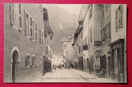 74 - THONES  - LE COLLEGE ET RUE DES CLEFS - Thônes