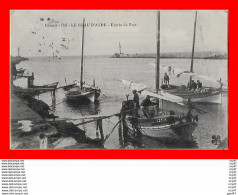 2 CPA (34) ADGE.  Entrée Du Port, Bateaux De Pêche / Rochers Des Deux-Frères...S1928 - Agde