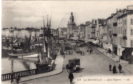 LA ROCHELLE , Quai Duperré - La Rochelle