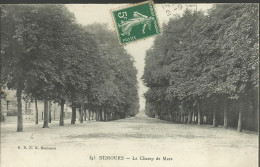 Nemours - Le Champ De Mars - (P) - Nemours