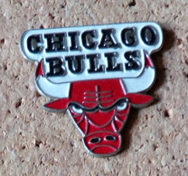 Pin's Chicago Bulls Basket - Basketball