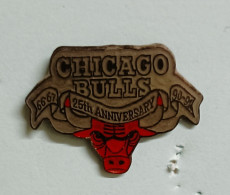 Pin's Basket Chicago Bulls 25 Th Anniversary - Baloncesto