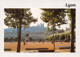 69-LYON PLACE BELLECOUR-N°C4090-A/0043 - Lyon 1