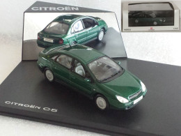 Norev Citroen C5 Phase 1 Verte  Echelle 1/43 En Boite Vitrine Et Surboite Carton - Norev