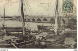 33 BORDEAUX N°1 Le Pont De Pierre En 1905 Gros Plan De Bateaux Jean Bart Conchou De Bourg VOIR DOS Non Séparé - Bordeaux