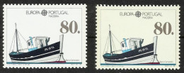 MADEIRA 1988 - EUROPA CEPT - TRANSPORTE EN BARCO - YVERT 123 Y 124 FOSFORO** - Madère