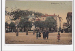 BOURGOIN : Place Carnot - Tres Bon Etat - Bourgoin